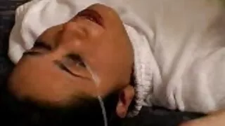 كومز افلام سكسيه 2013 بوفرة على وجهها.