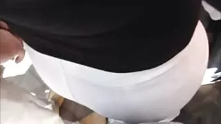 انه الملاعين سيدة التنظيف ، لا تنظيف المنزل. افلام سكسيه 2015
