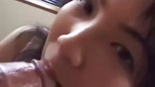 زوج الأم صور افلام سكسيه يمارس الجنس مع فتاة في مكان منعزل.