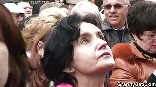 جيا ديرزا تمتص 6 زبر ل 6 حصص افلام روسيه سكسيه من مني.