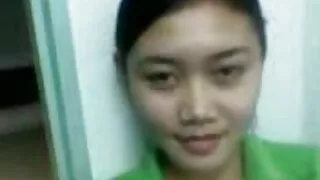 استمناء أثناء افلام سكسيه عالميه انتظار صديقها.