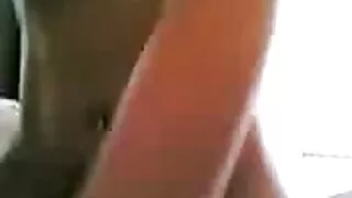 المغنية تأخذ الديك بعمق في افلام سكسيه اوروبيه فمها.